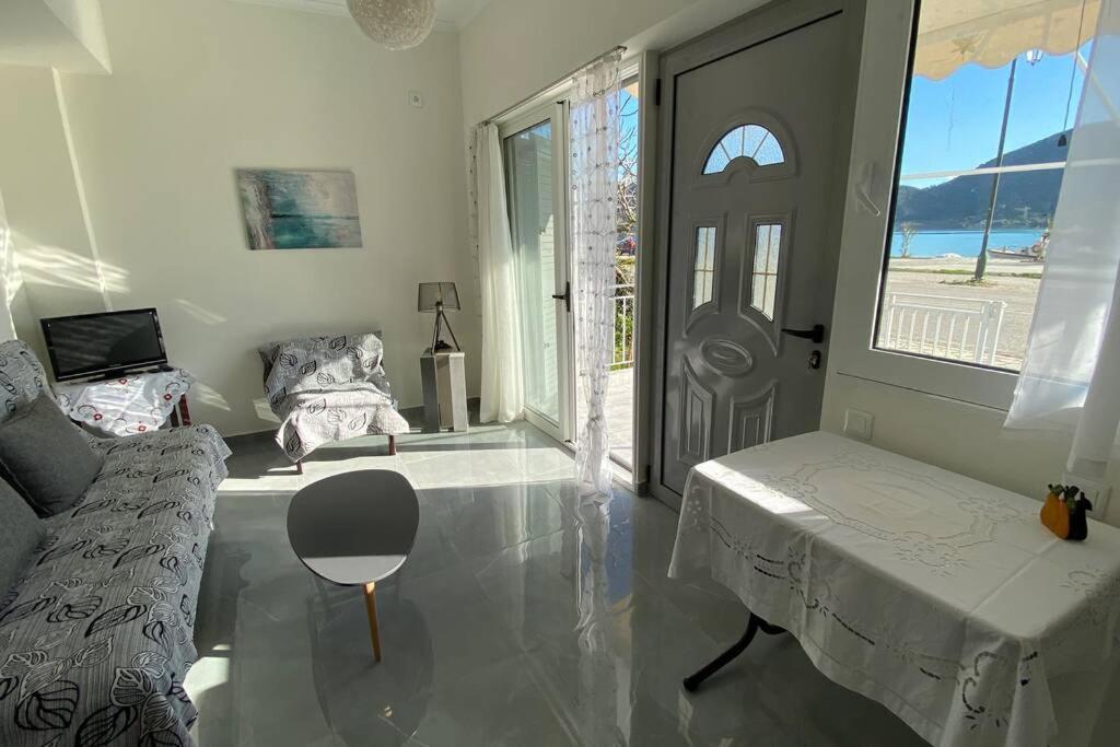 Appartamento Karavias Cosy Vlicho House Vlikhón Esterno foto