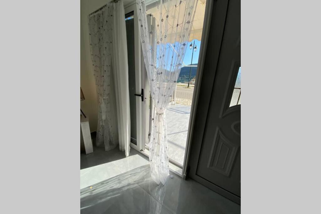 Appartamento Karavias Cosy Vlicho House Vlikhón Esterno foto
